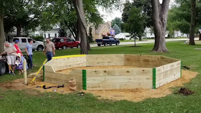 Shannon Village Park - Shannon, IL