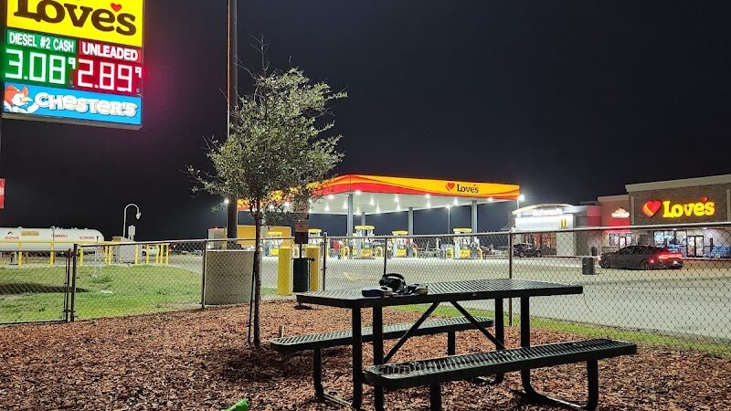Dog Park at Love's Travel Stops - Sinton, TX