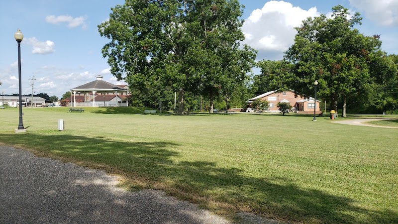 Slocomb Gazebo/ Park - Slocomb, AL