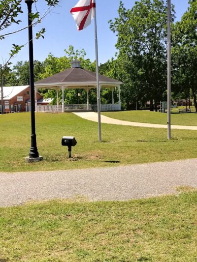 Slocomb Gazebo/ Park - Slocomb, AL
