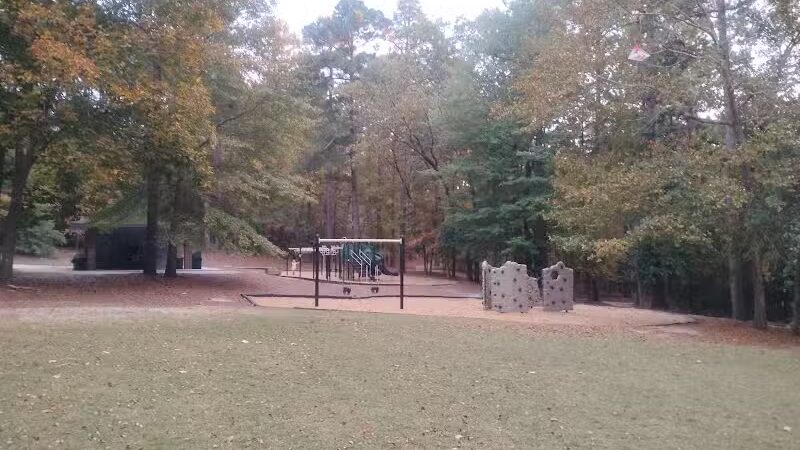 Sandhurst Park - Southern Pines, NC