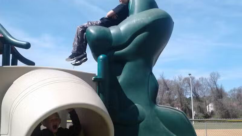 Edward Mendoza Municipal Park - Spring Lake, NC