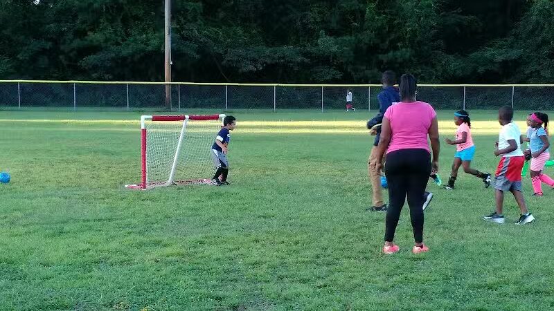 Edward Mendoza Municipal Park - Spring Lake, NC