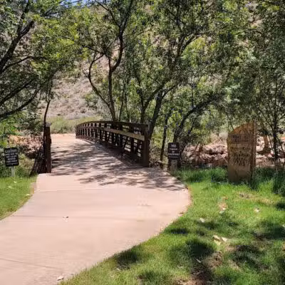 George Barker River Park - Springdale, UT