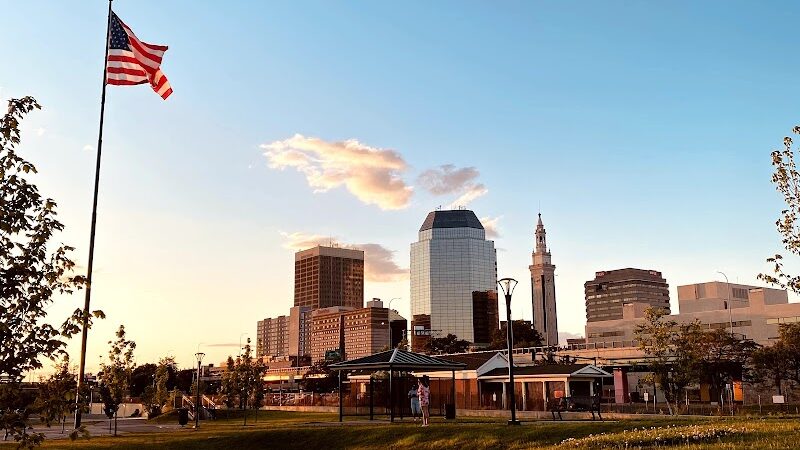 Connecticut River Walk and Bikeway - Springfield, MA