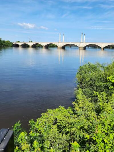 Connecticut River Walk and Bikeway - Springfield, MA