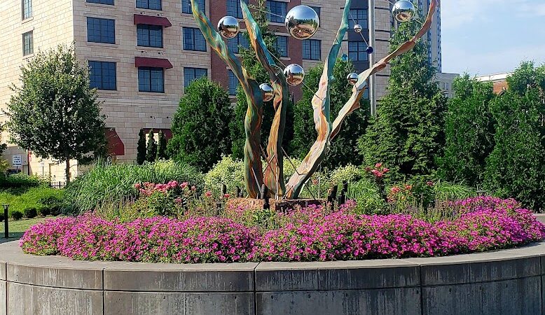 Leonardo da Vinci Park - Springfield, MA