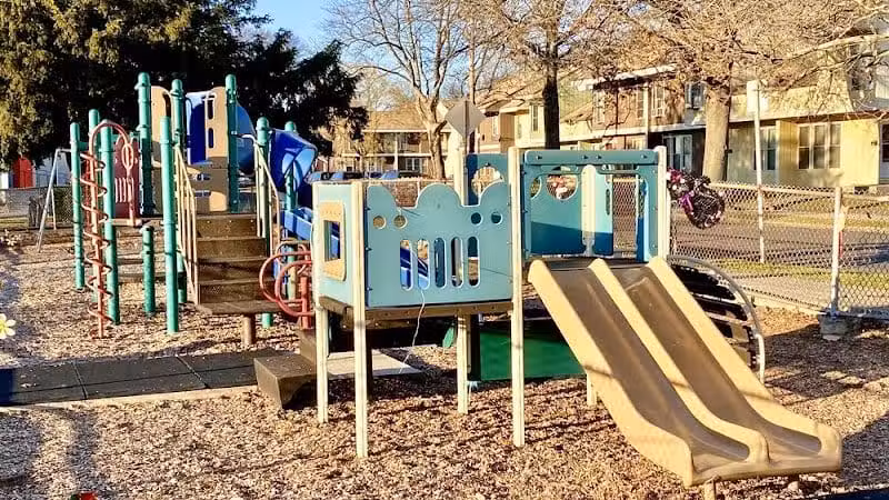 Magazine Park - Springfield, MA