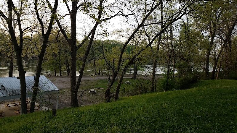 Saint Francisville Riverside Park & Campground - St Francisville, IL