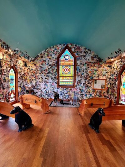 Dog Mountain, Home of Stephen Huneck Gallery - St Johnsbury, VT