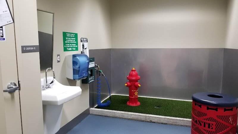 Sevice Animal Relief Station - St. Louis, MO