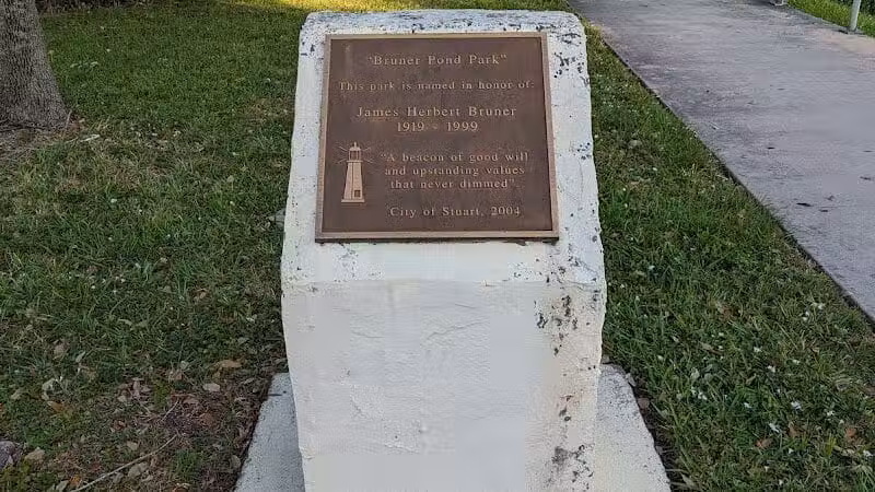 Bruner Pond Park - Stuart, FL