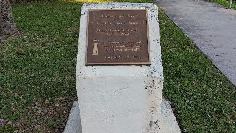 Bruner Pond Park - Stuart, FL