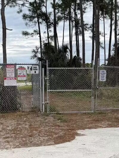 Haney Creek Dog Park - Stuart, FL