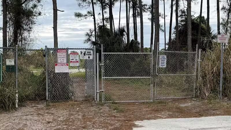 Haney Creek Dog Park - Stuart, FL