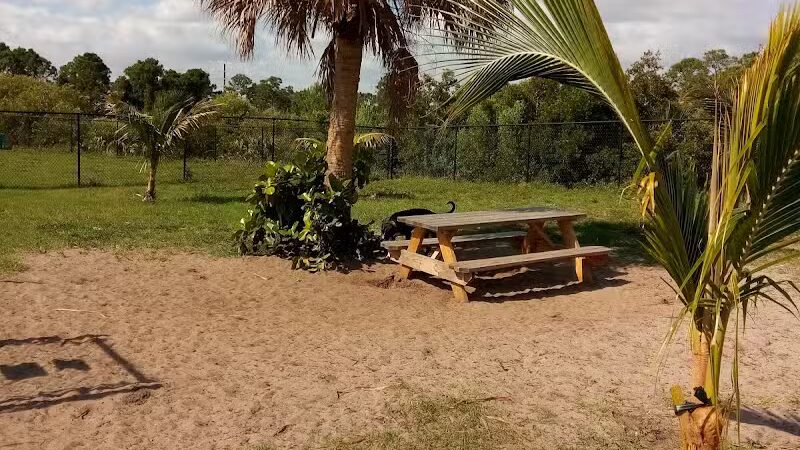 Haney Creek Dog Park - Stuart, FL