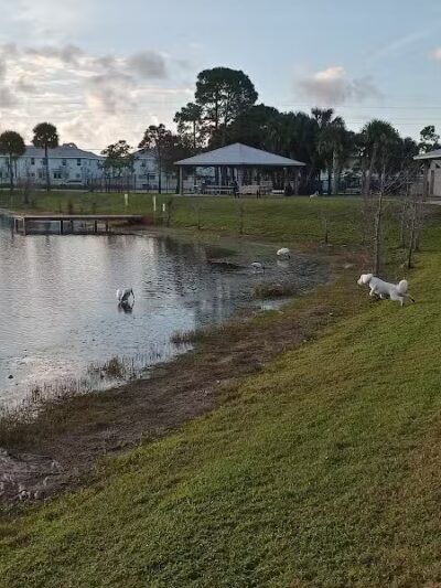Poppleton Creek Dog Park - Stuart, FL