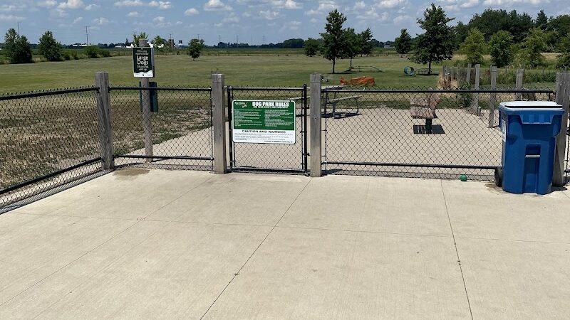Stuart Sports Complex Dog Park - Sugar Grove, IL