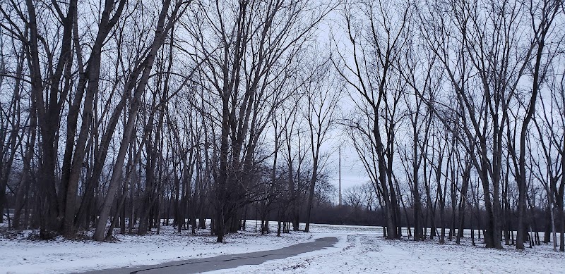 Happy Tails Dog Park - Summit - Summit, IL