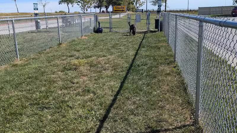 Dog Park at Love’s Travel Stops - Syracuse, NE