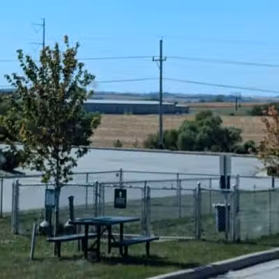 Dog Park at Love’s Travel Stops - Syracuse, NE