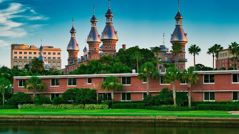 Curtis Hixon Waterfront Park Dog Park - Tampa, FL