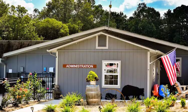 Tellico Plains/Cherokee National Forest KOA - Tellico Plains, TN