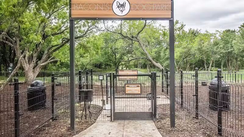 The Shacks Dining & Dog Park - The Colony, TX