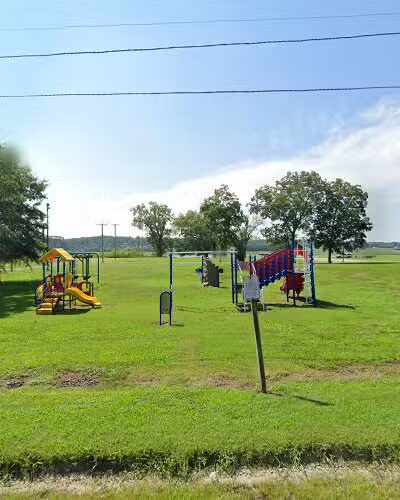 Thebes Playground - Thebes, IL