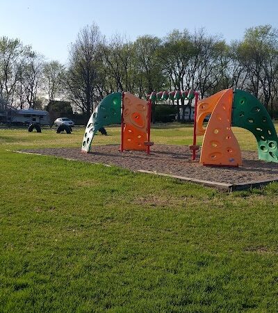 Evening Star Camping Resort - Topeka, IL