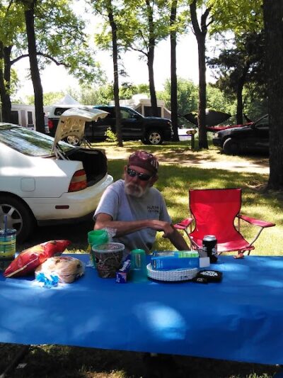 Evening Star Camping Resort - Topeka, IL