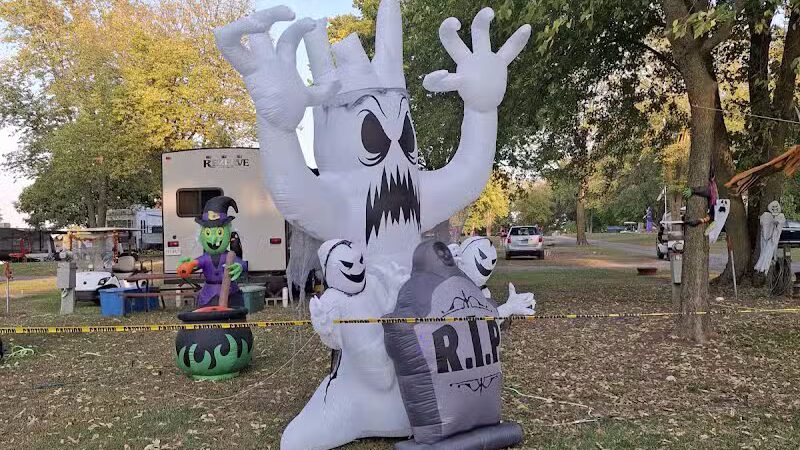 Evening Star Camping Resort - Topeka, IL