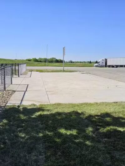 Dog Park at Love's Travel Stops - Topeka, KS