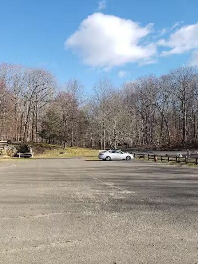 Twin Brooks Park - Parking Lot - Trumbull, CT