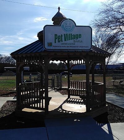 Pet Village Bark Park - Tullahoma, TN