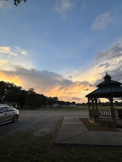 Pet Village Bark Park - Tullahoma, TN