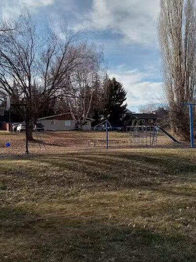 Holzer Park - Uniontown, WA