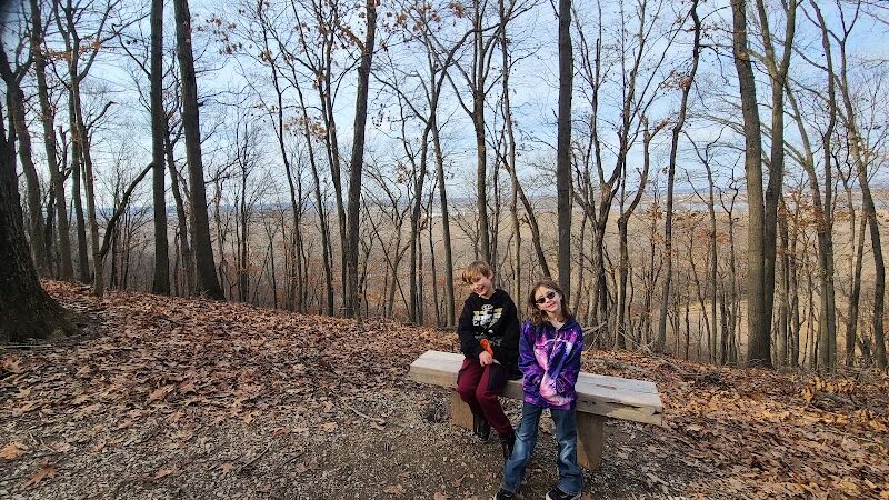 Salt Lick Point and Water Reserve Trailhead - Valmeyer, IL