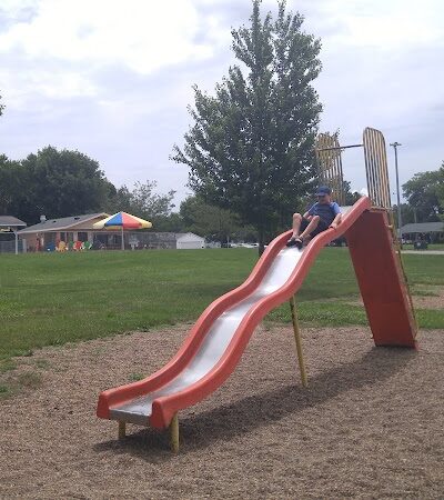 Vandalia Pool And Tri-County Park - Vandalia, MO