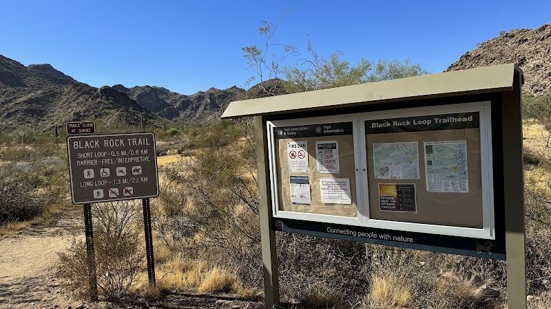 Black Rock Loop Trailhead - Waddell, AZ