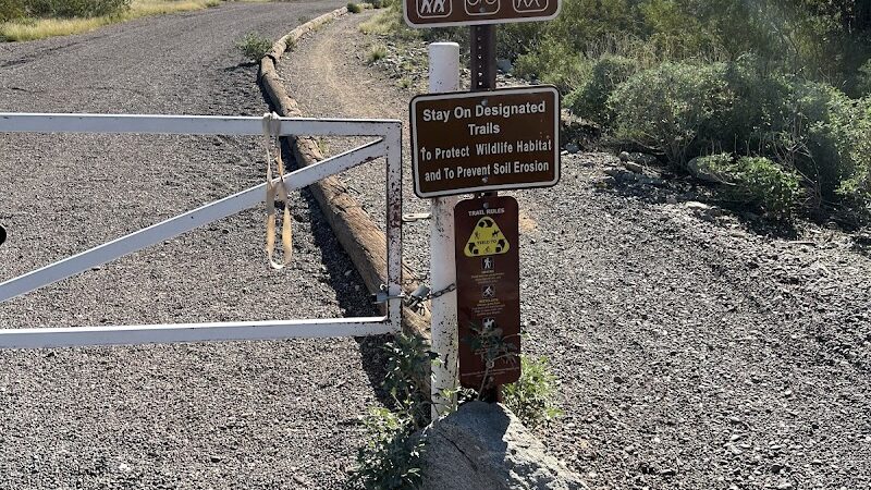 Mule Deer Trailhead - Waddell, AZ
