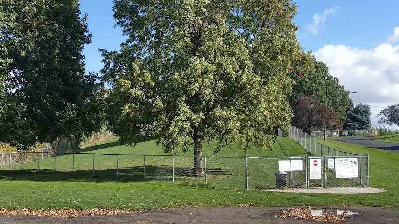 Fort Walla Walla Dog Park - Walla Walla, WA