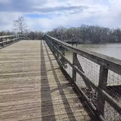 Kingman Island Trail - Washington,