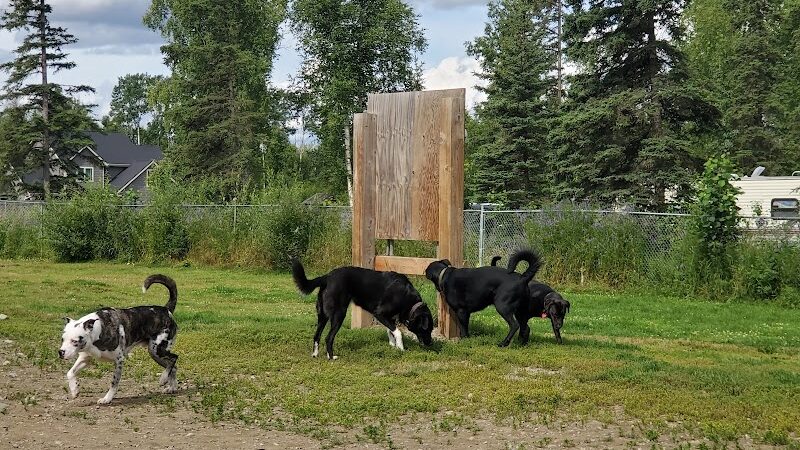 Lake Lucille Dog Park - Wasilla, AK