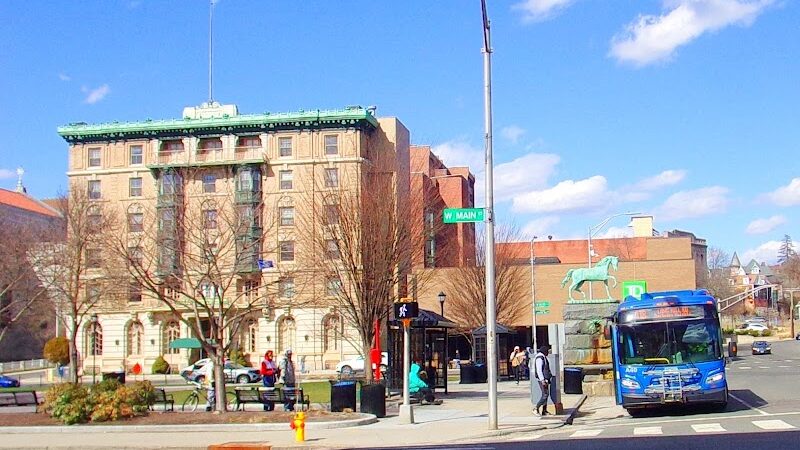 Waterbury Green - Waterbury, CT