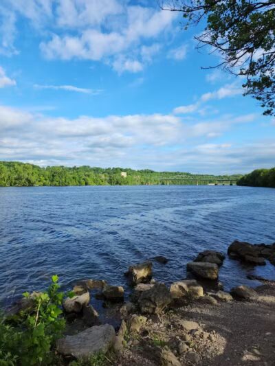 Mohawk-Hudson Bike Trail, Watervliet Parking - Watervliet, NY