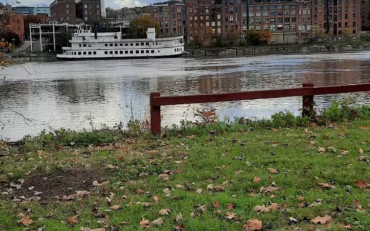 Mohawk-Hudson Bike Trail, Watervliet Parking - Watervliet, NY
