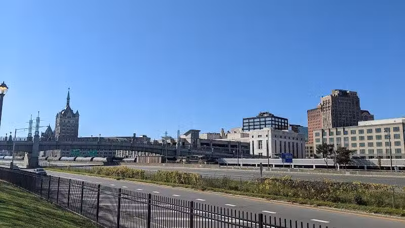 Mohawk-Hudson Bike Trail, Watervliet Parking - Watervliet, NY