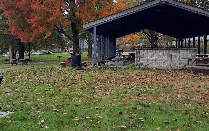 Mohawk-Hudson Bike Trail, Watervliet Parking - Watervliet, NY