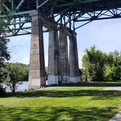 Mohawk-Hudson Bike Trail, Watervliet Parking - Watervliet, NY